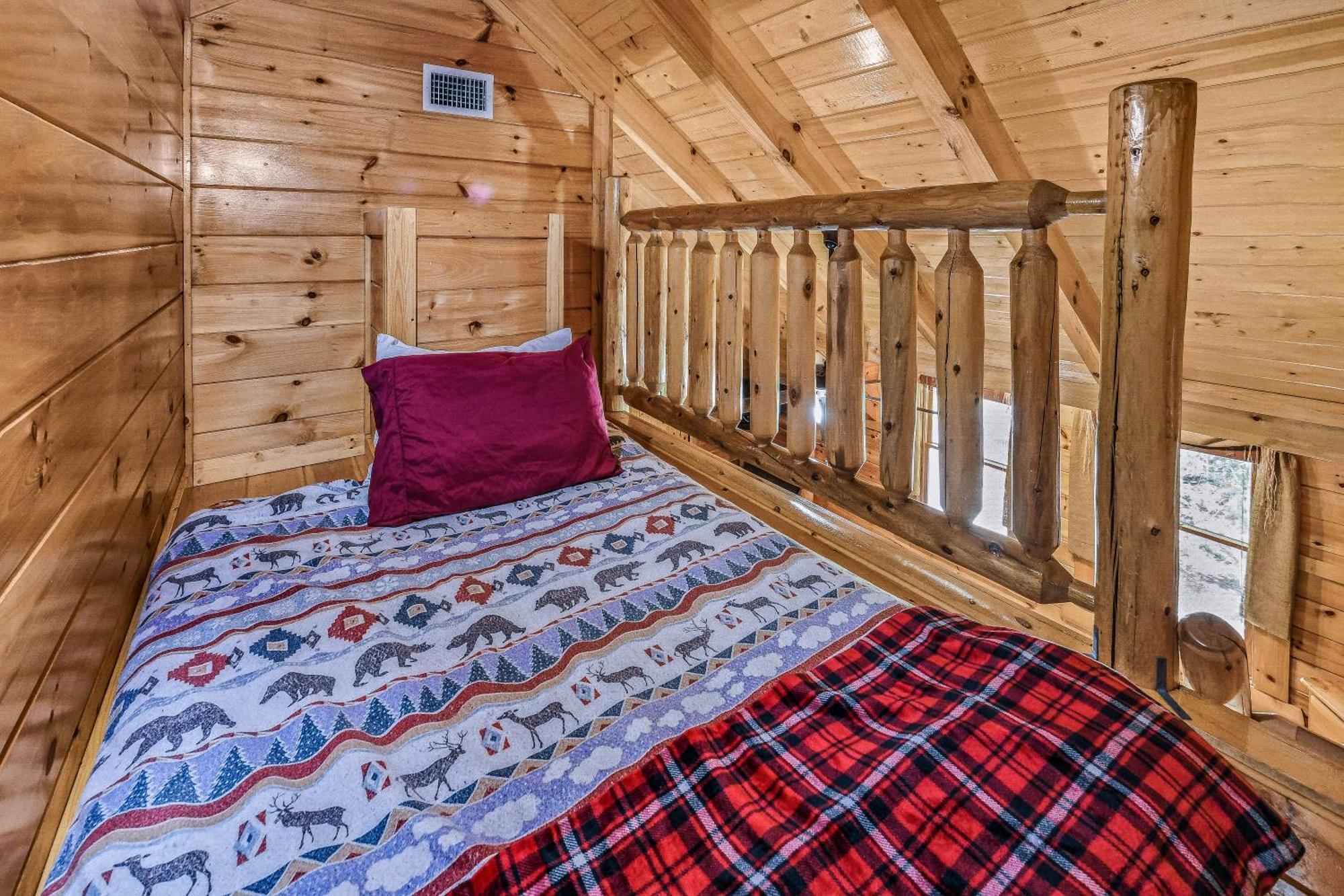 Mountain Spirit Cabin Waldens Creek 외부 사진